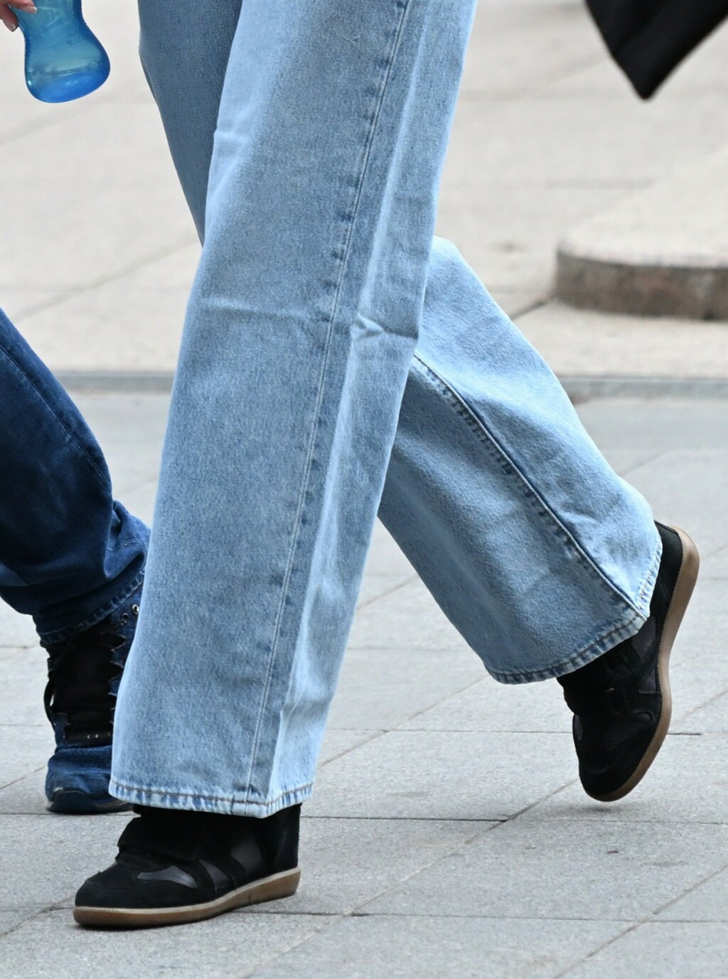 Lana Radeljak na zagrebačkoj špici u tenisicama s potpisom Isabel Marant