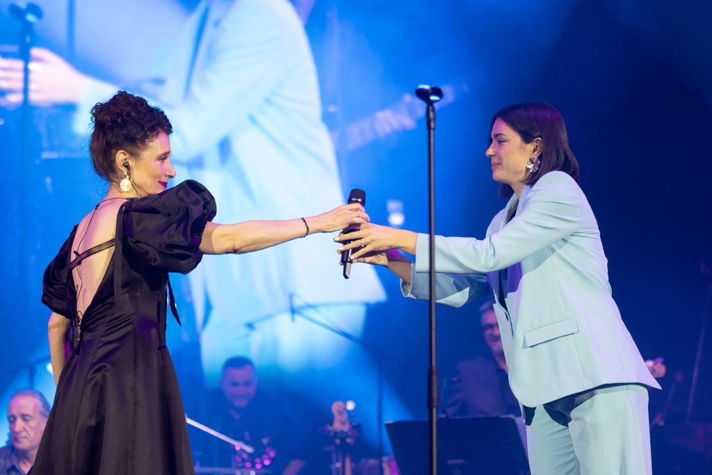 Doris Dragović - 12