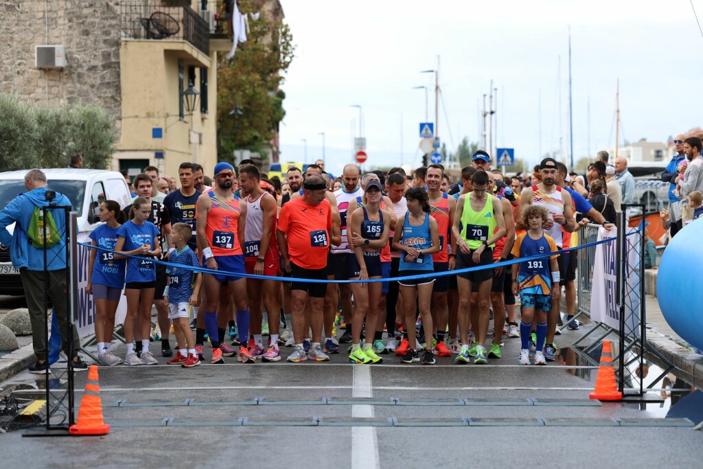 8. Omiški polumaraton - 13