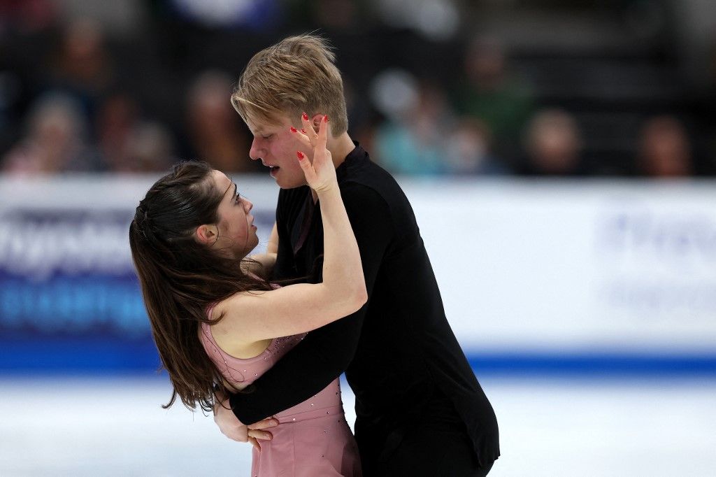 Ivan Desjatov i Isabella Flores