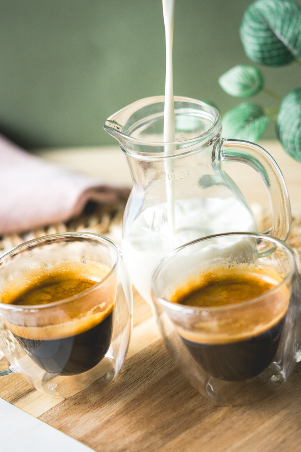 Moramo voditi računa o pravilnoj prehrani i dovoljnom unosu vitamina i minerala, od kojih je kalcij najbitniji