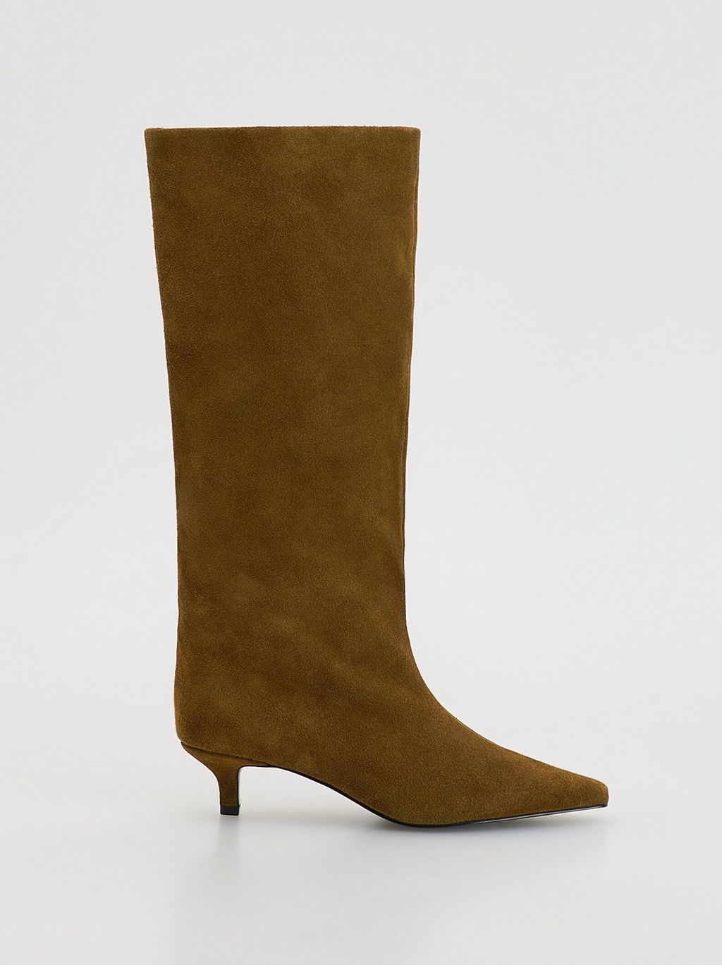 Reserved, 89,99 eura