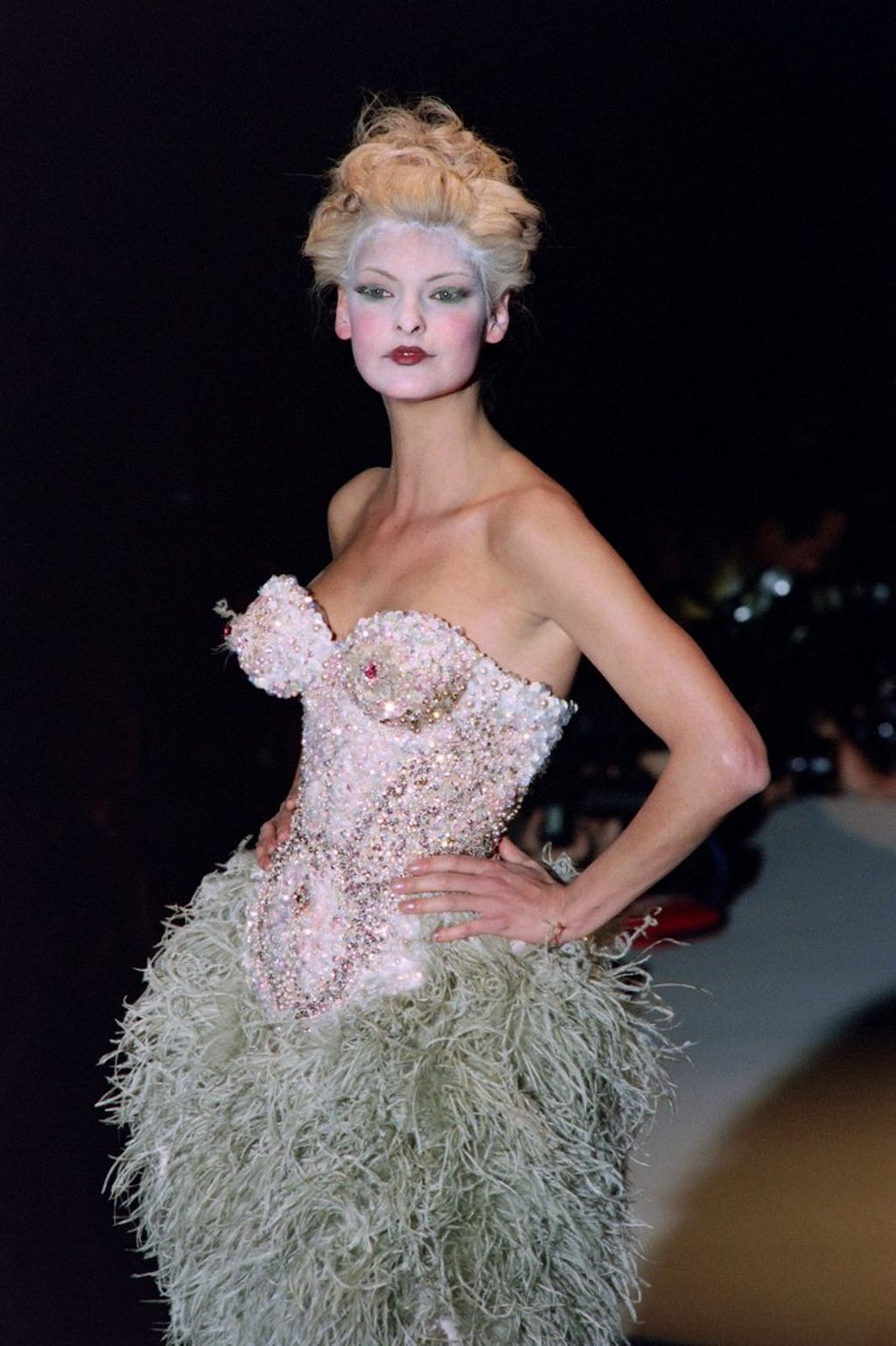 Linda Evangelista - 6