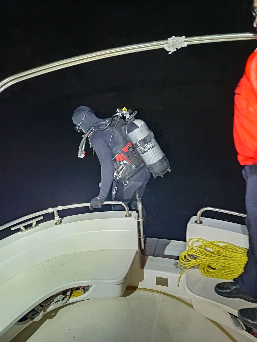 Ronioci HGSS-a sudjelovali u izvlačenju četiriju tijela kod Senja - 2