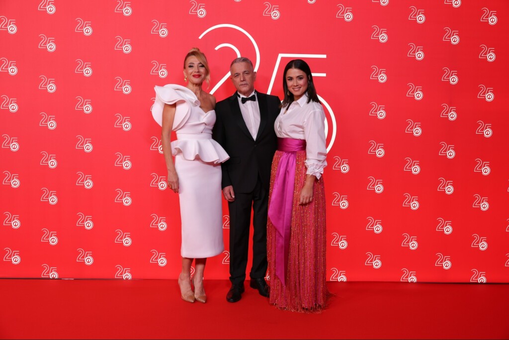 Ecija Ojdanić na proslavi 25. rođendana Nove TV
