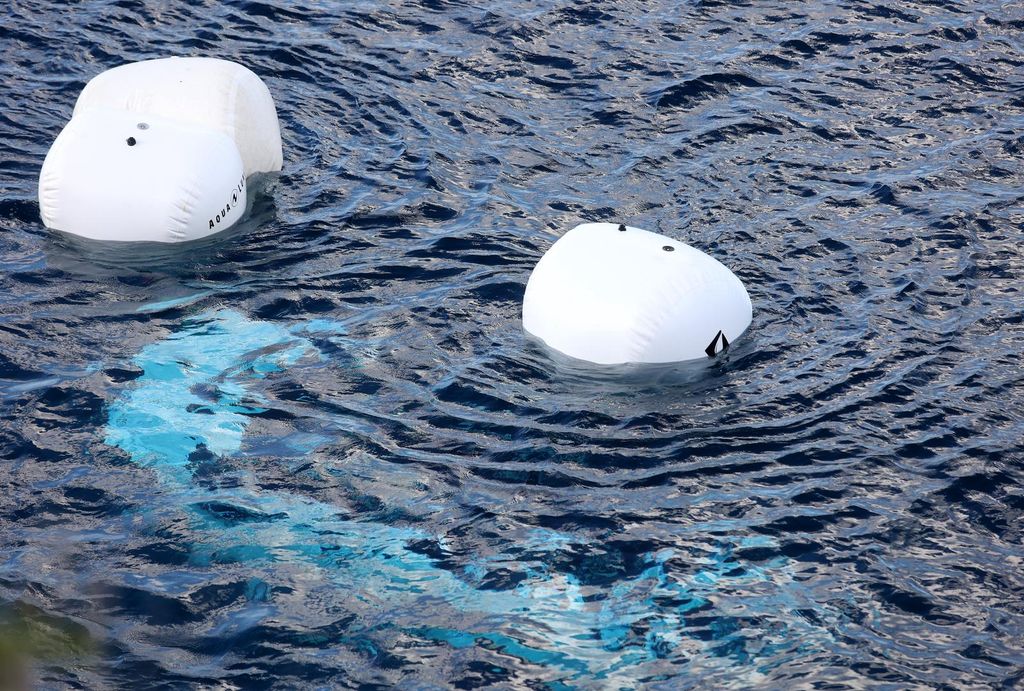 Iz mora izvučen automobil u kojem su četiri osobe poginule - 1