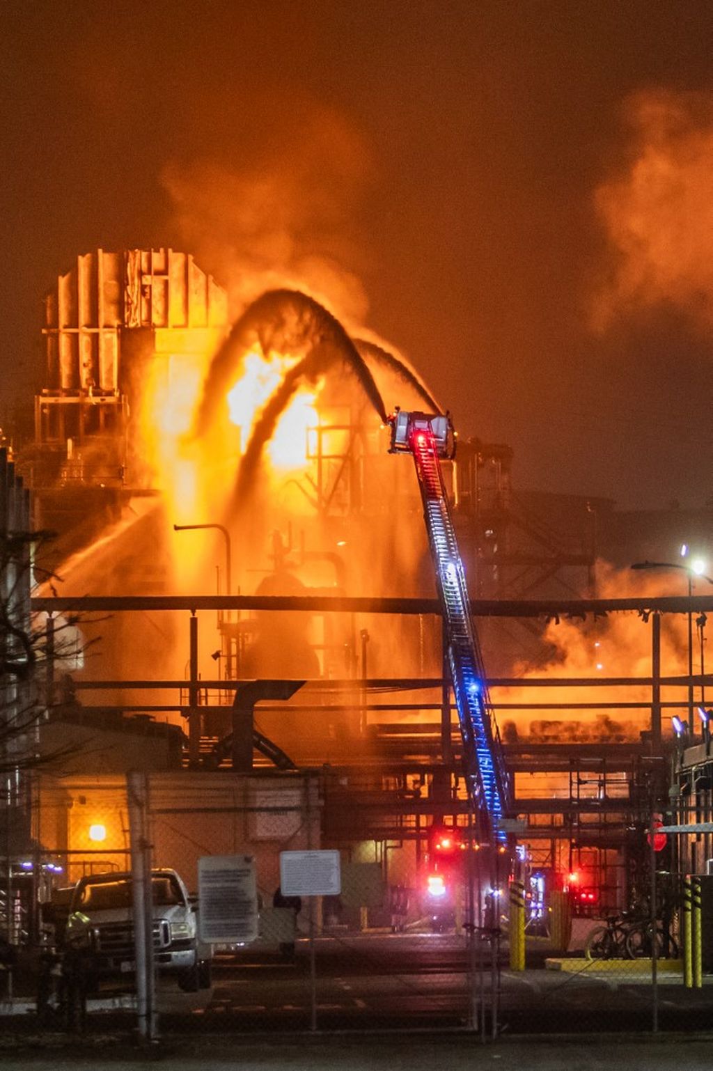 Požar u rafineriji Chevrona - 9