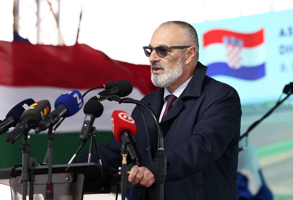 Boris Huzjan ozlijeđen nakon govora - 1