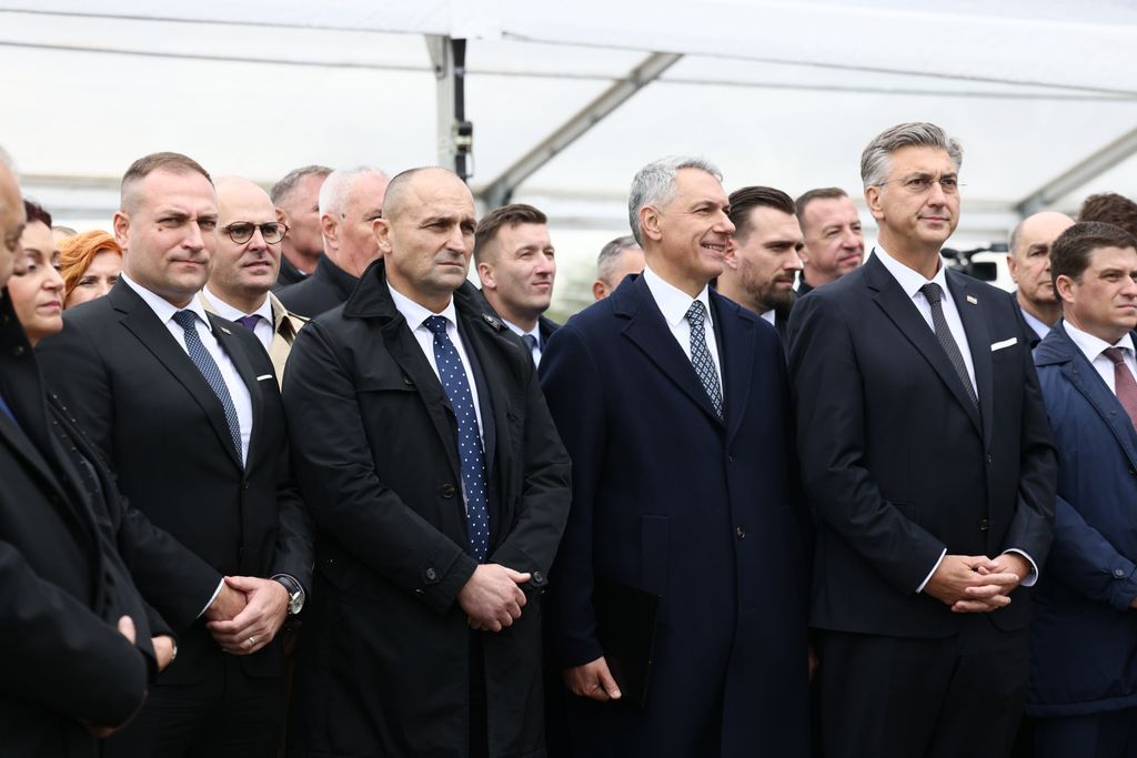 Završena izgradnja autoceste A5