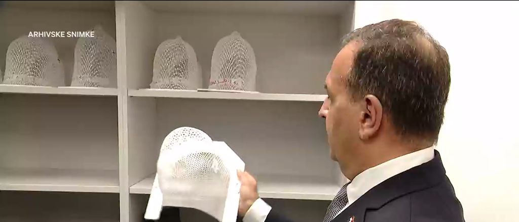 Beroš dobio posao - 3