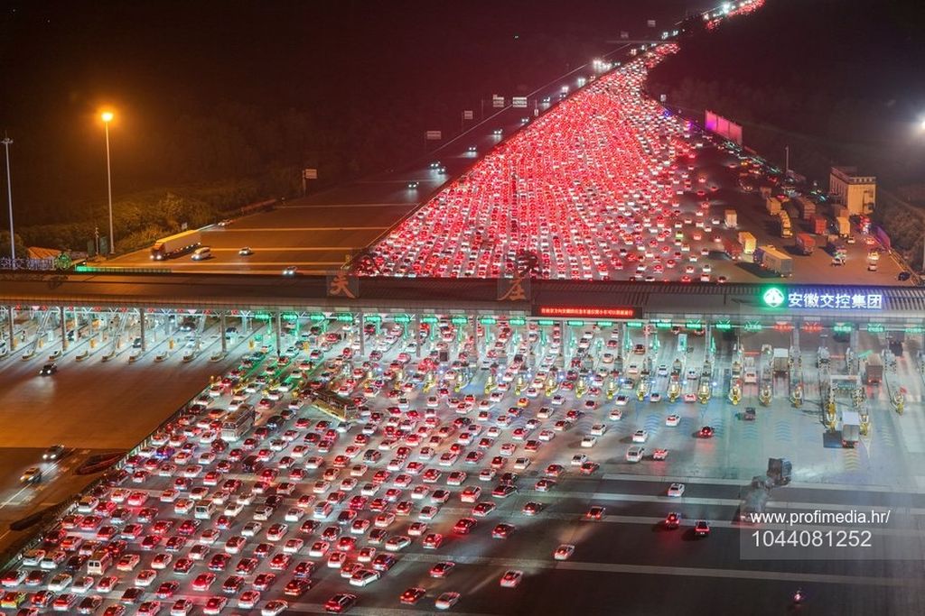 Gužva na kineskoj autocesti - 2