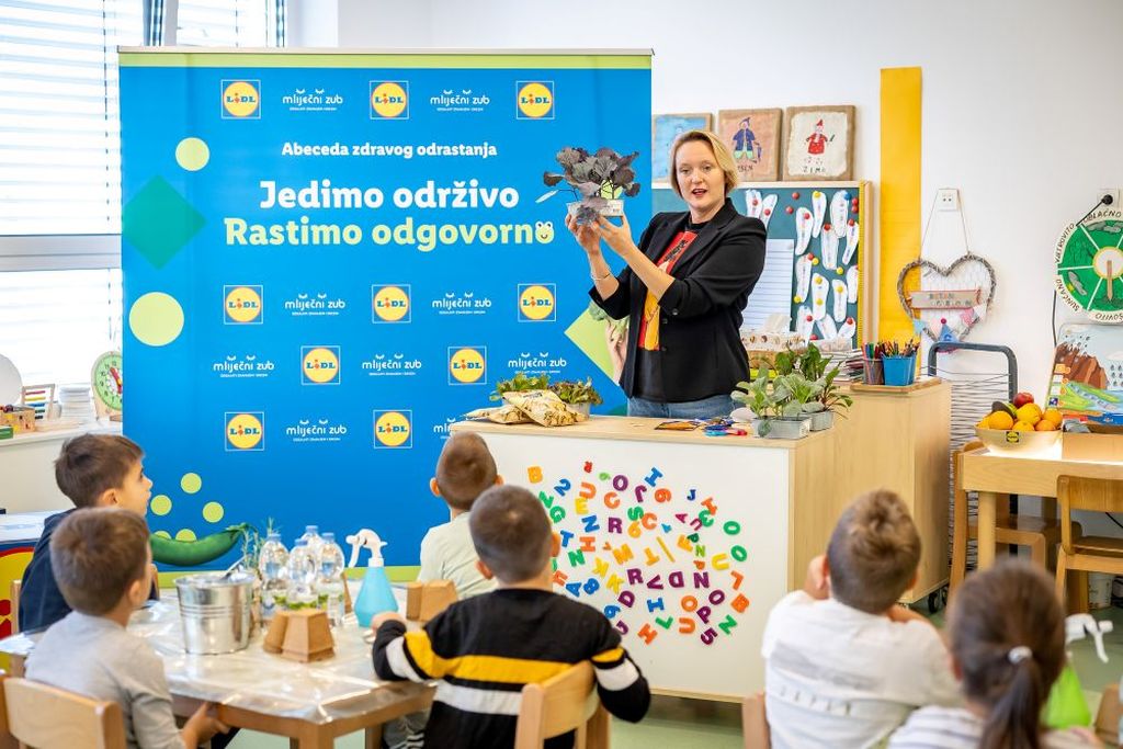 Gordana Anna Hubl, ravnateljica DV Maslacak i Lana Jugo, voditeljica CSRa i odrzivosti Lidla Hrvatska