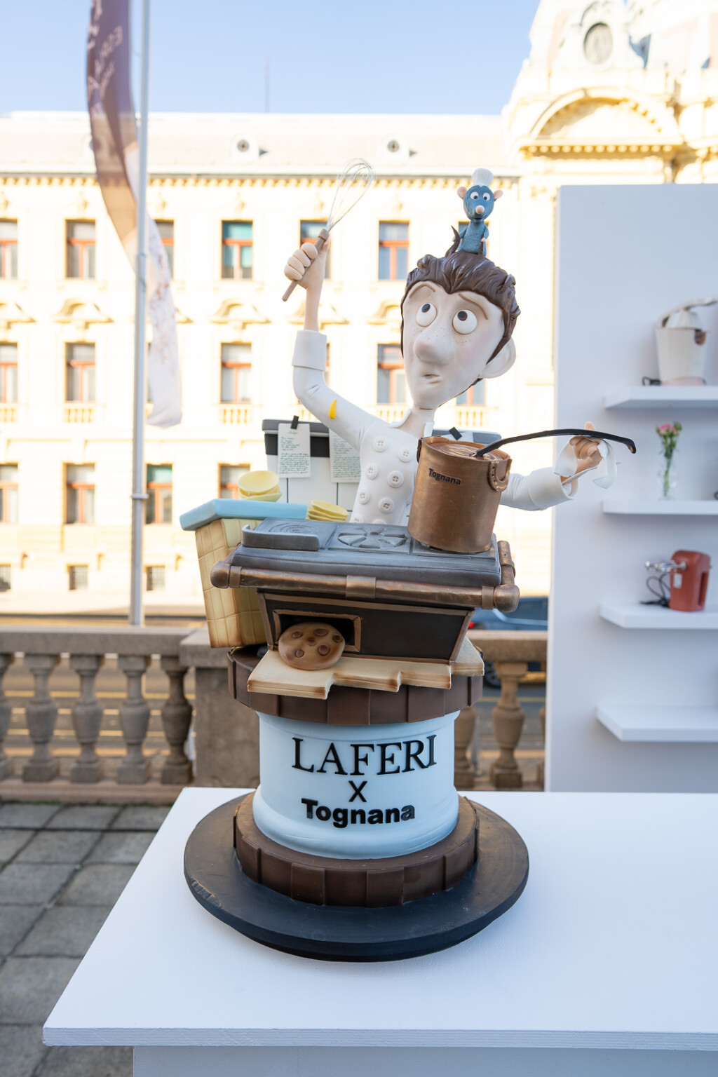 Torta inspirirana animiranim filmom Juhu-hu i Tognanom