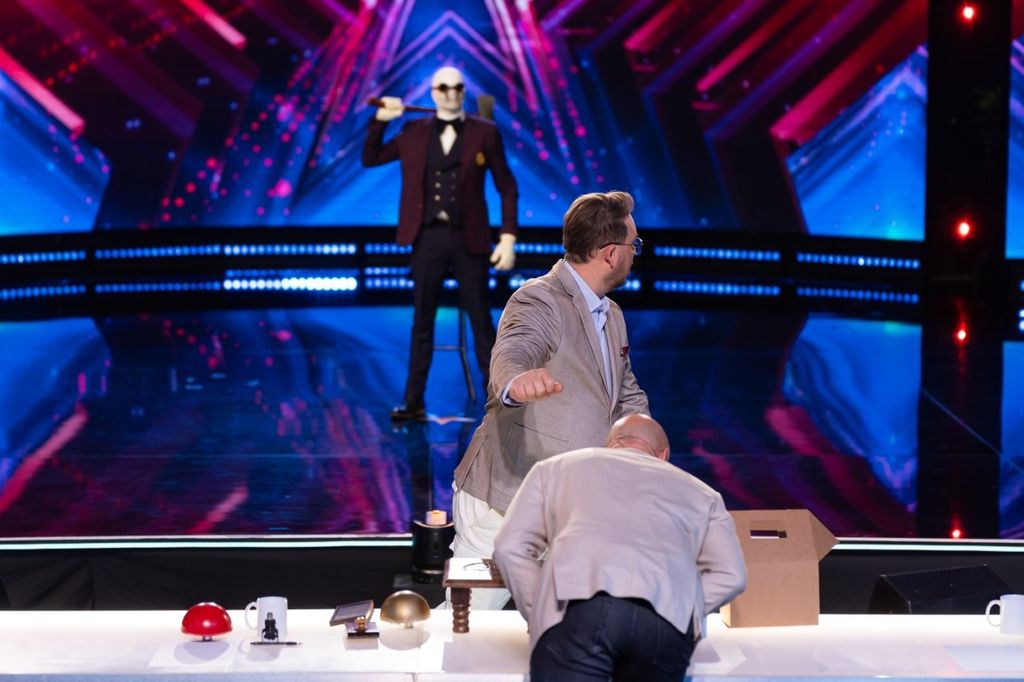 Klek Entos, Supertalent