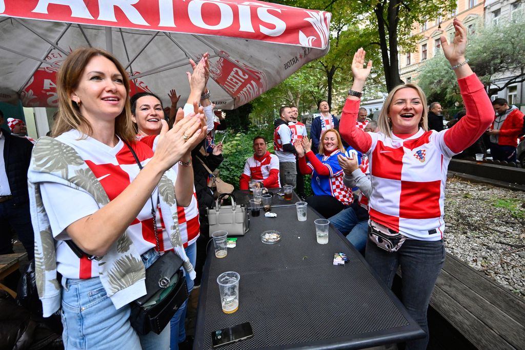 Hrvatski navijači u Pragu