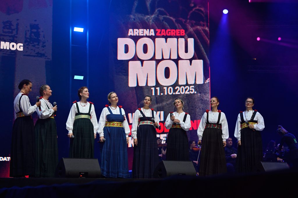 Koncert ''Domu mom'' u Areni Zagreb 2025. - 8