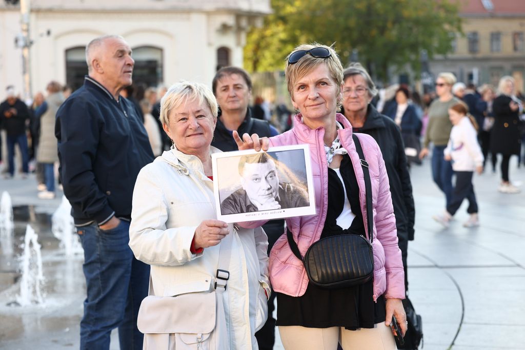 Oproštaj od Halida Bešlića u Osijeku