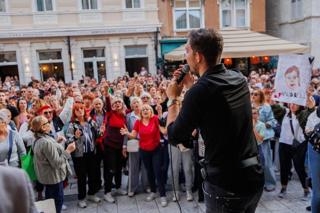 Oproštaj od Halida Bešlića u Splitu