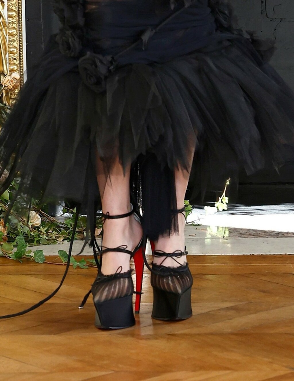 Christian Louboutin za Matières Fécales, proljeće/ljeto 2026.