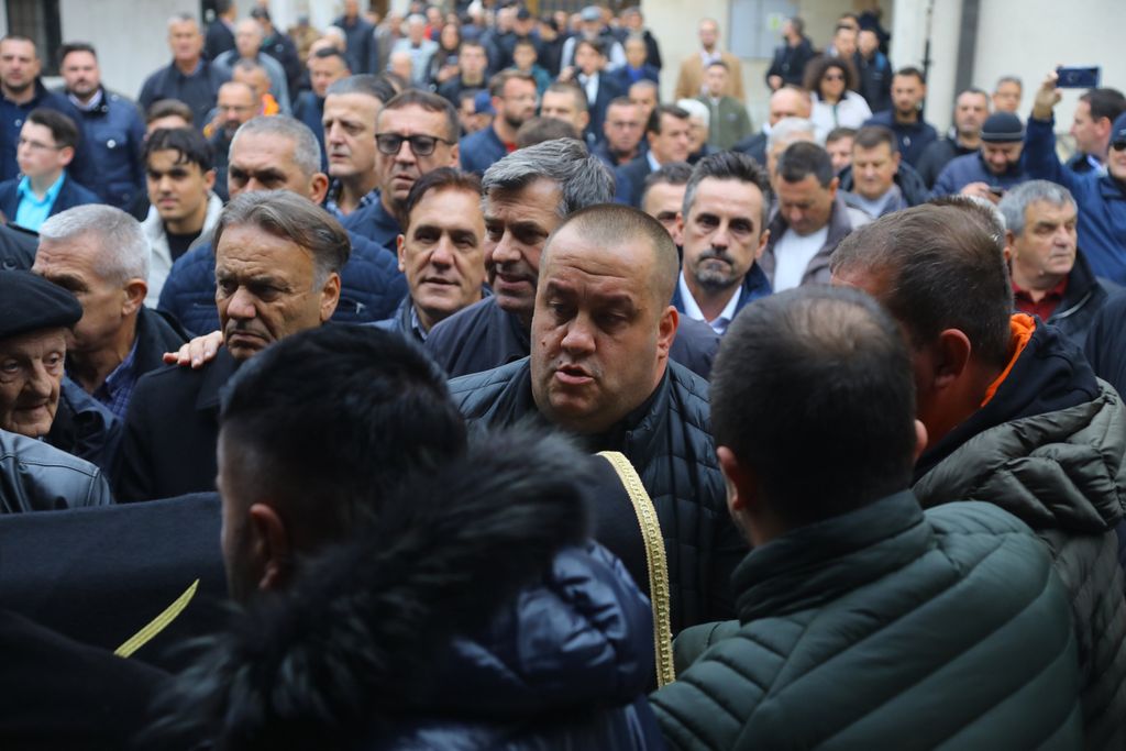 Dženaza Halida Bešlića - 1