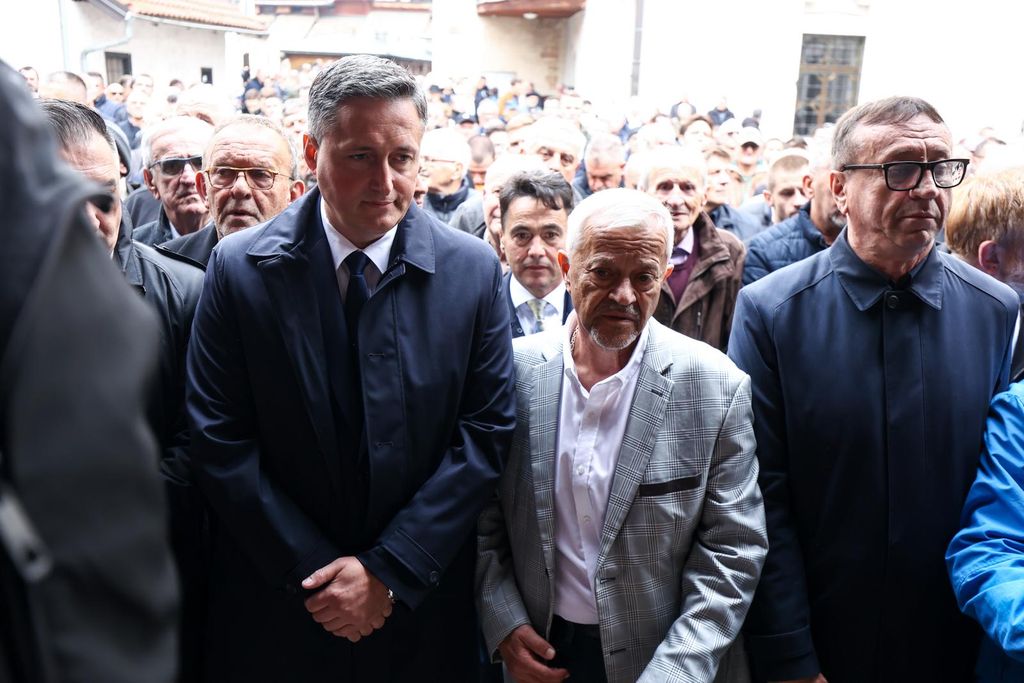 Dženaza Halida Bešlića - 7