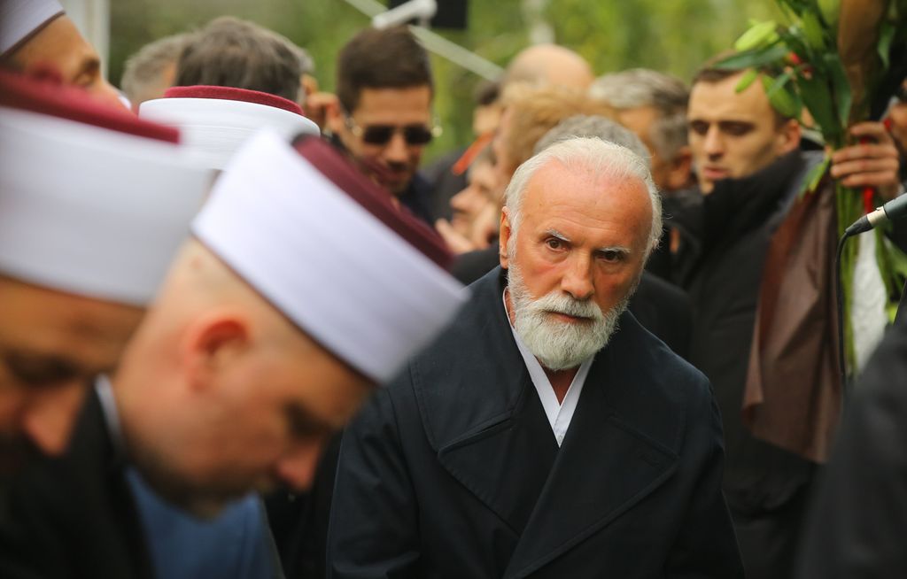 Pogreb Halida Bešlića, Dino Merlin