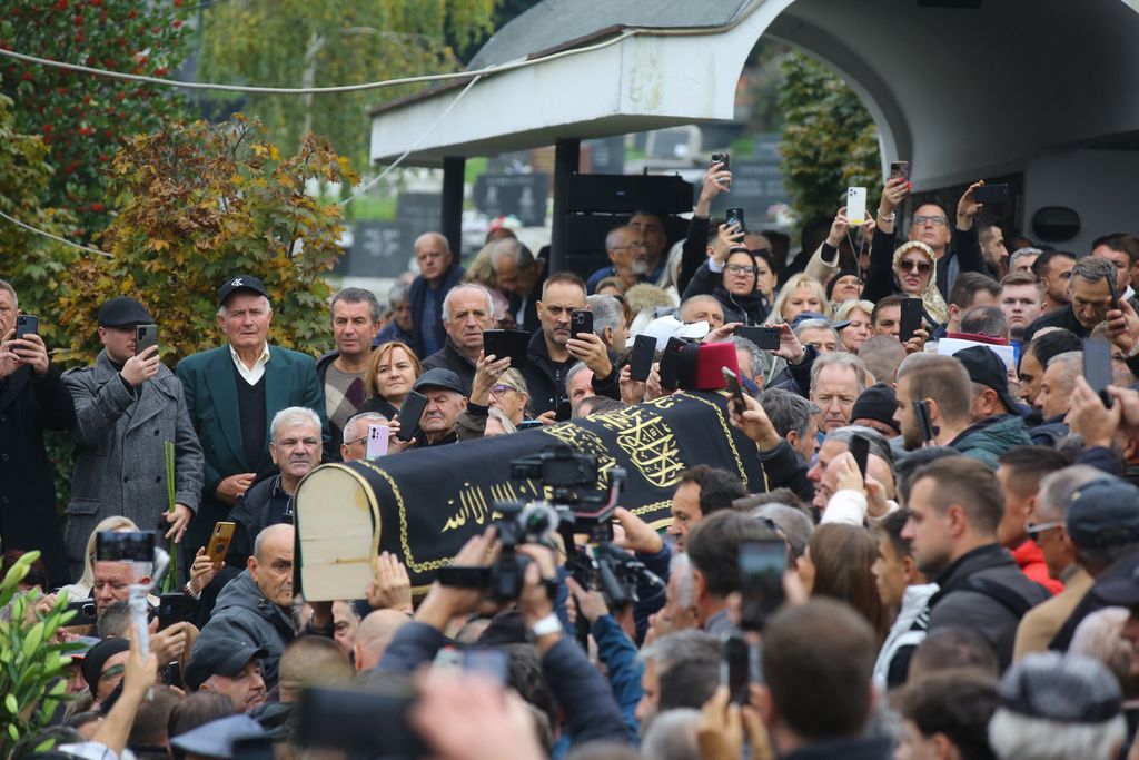 Pogreb Halida Bešlića