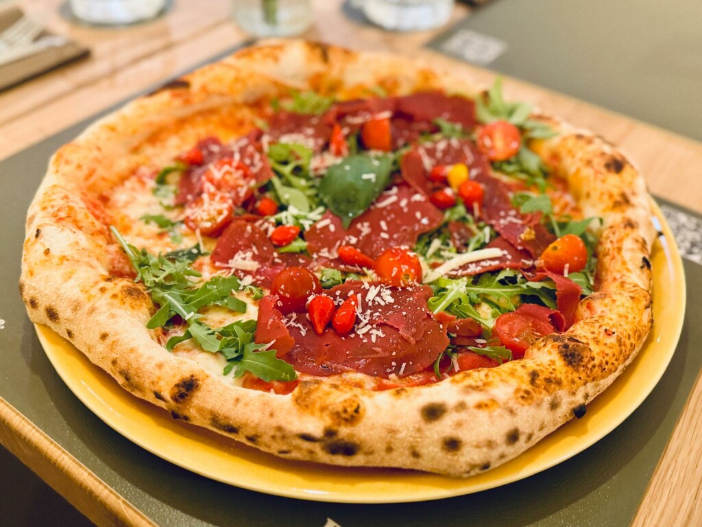 Ala Prosciutto e rucola