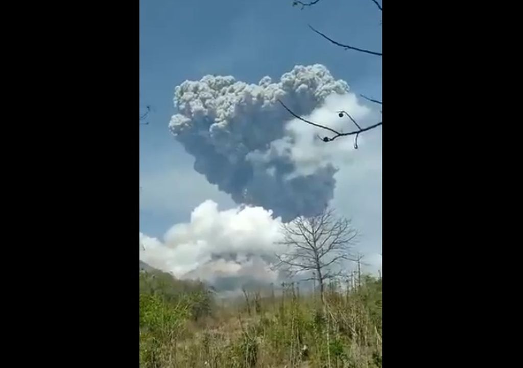 Erupcija vulkana Lewotobi Laki-laki - 2