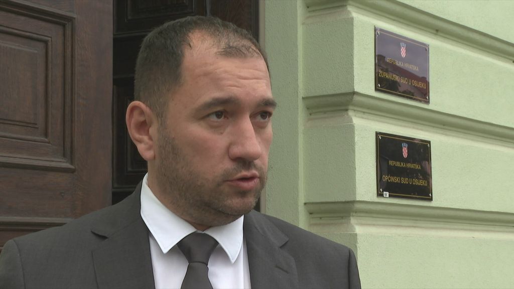 Suđenje Damiru Dekaniću