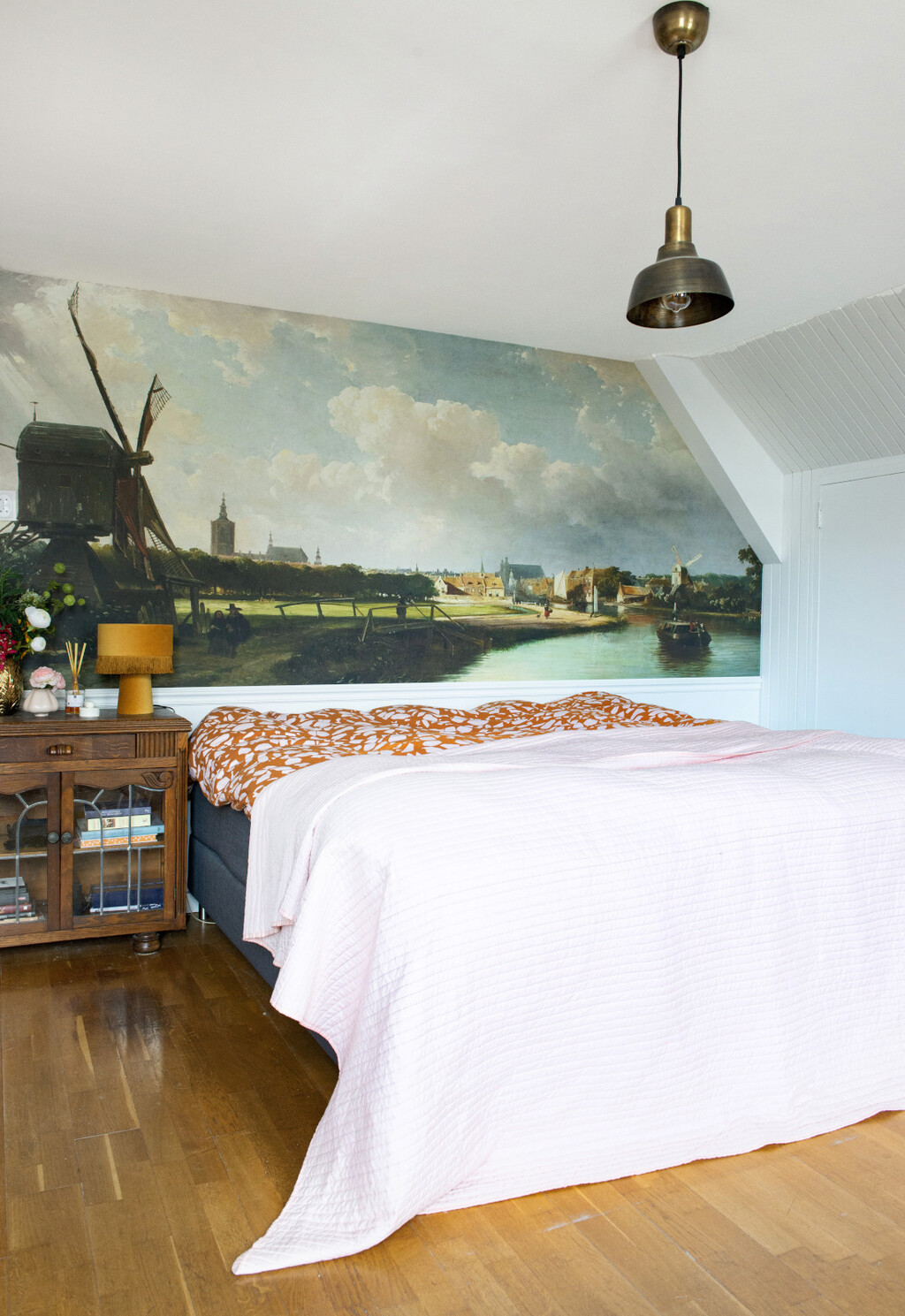 Tapeta može biti centralni dekor spavaće sobe - 13