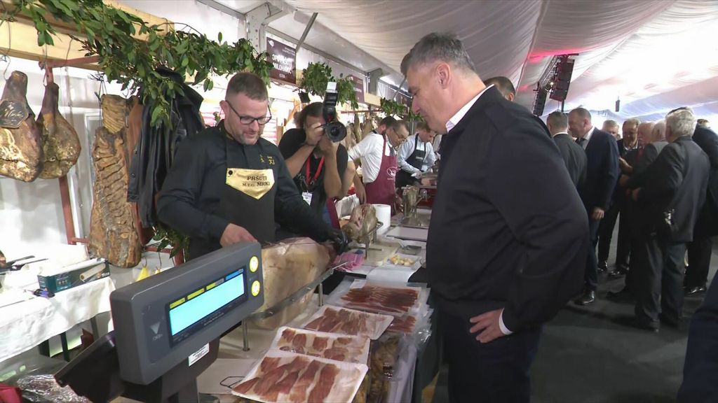 Zoran Milanović na sajmu pršuta - 2