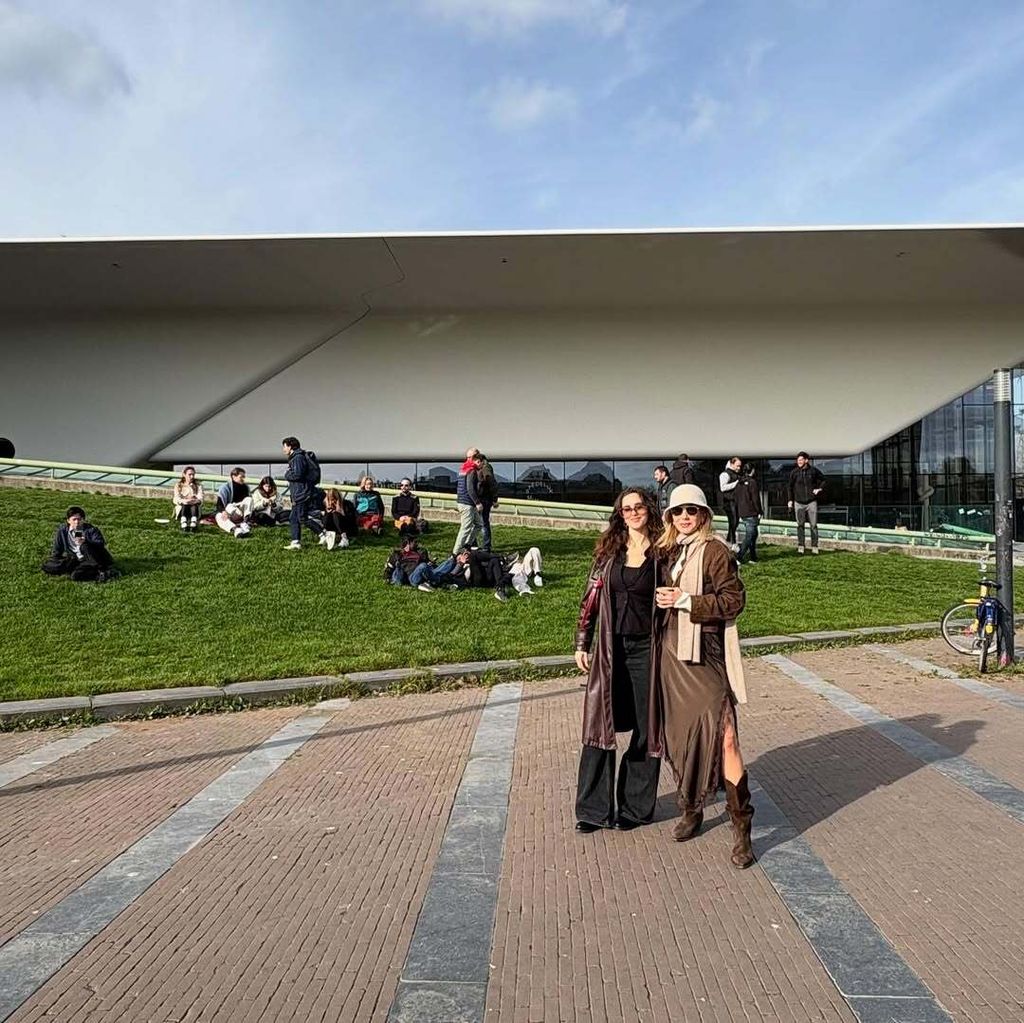 Ecija Ojdanić i kćer Cvita - 3