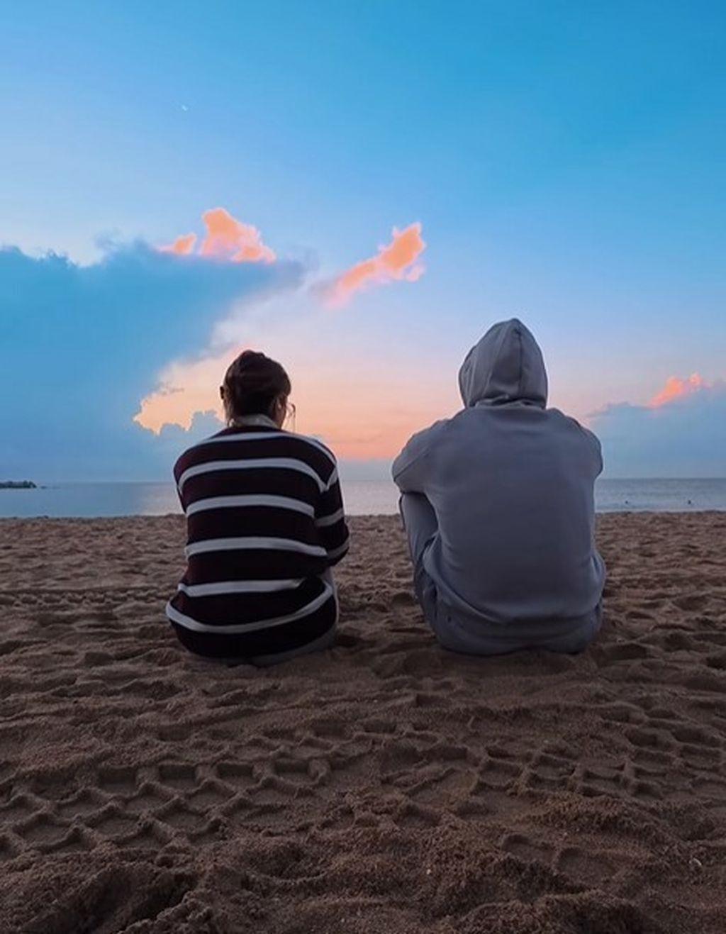 Ella Dvornik i tajanstveni partner