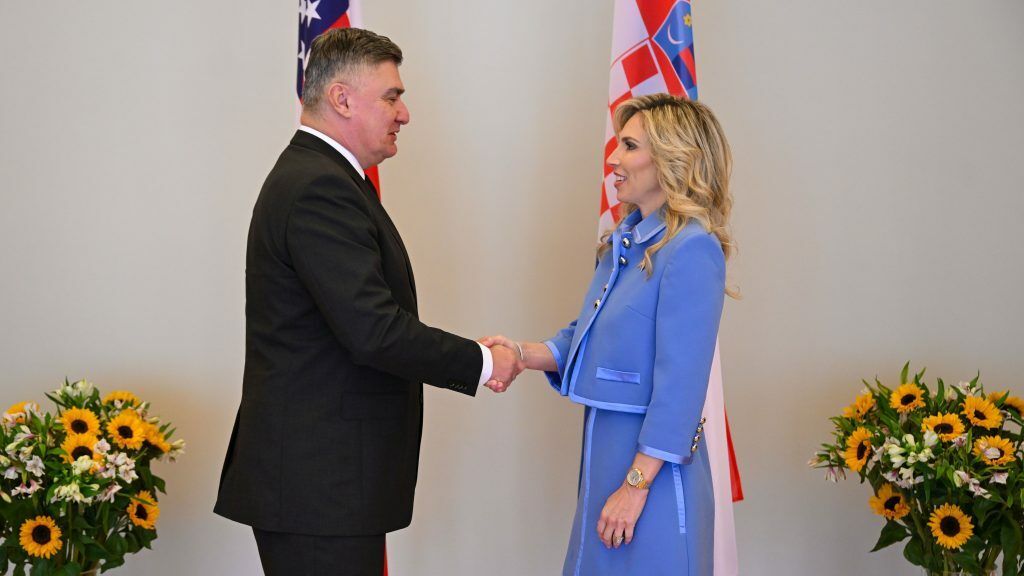 Veleposlanica Nicole McGraw predala vjerodajnice predsjedniku Milanoviću - 5