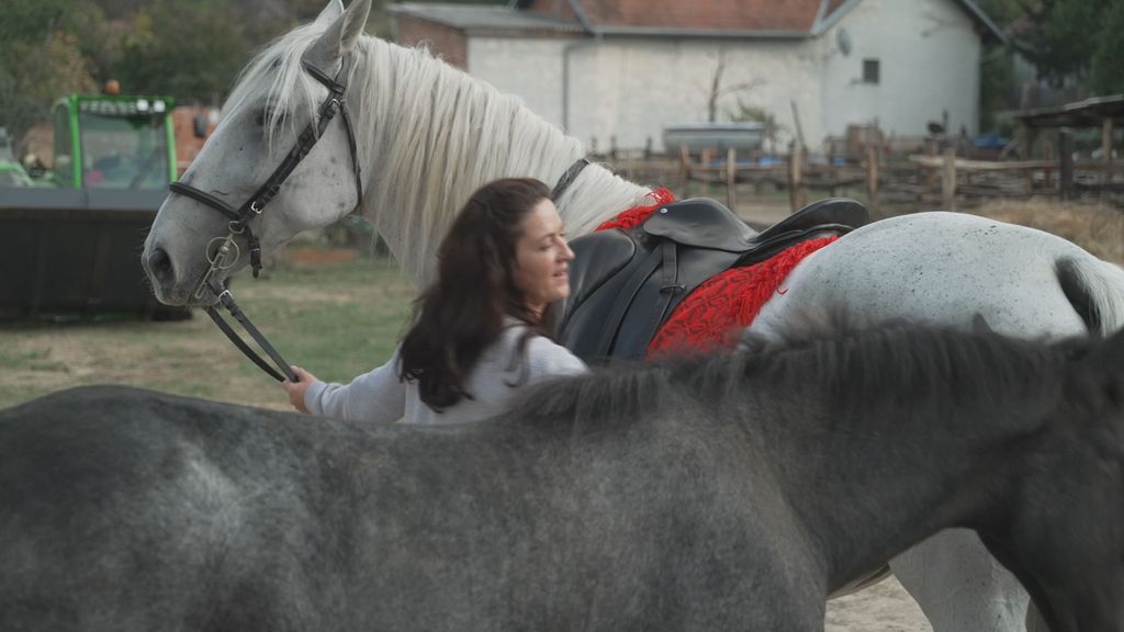 In Magazin: Najuzornija žena - 5