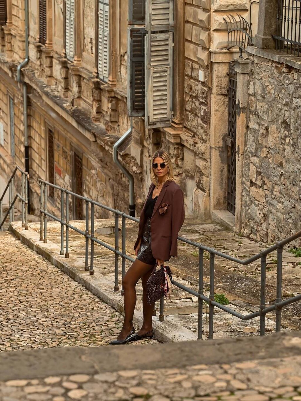 U jesenskoj sezoni nema tog dodatka koji odiše elegancijom kao najlonke