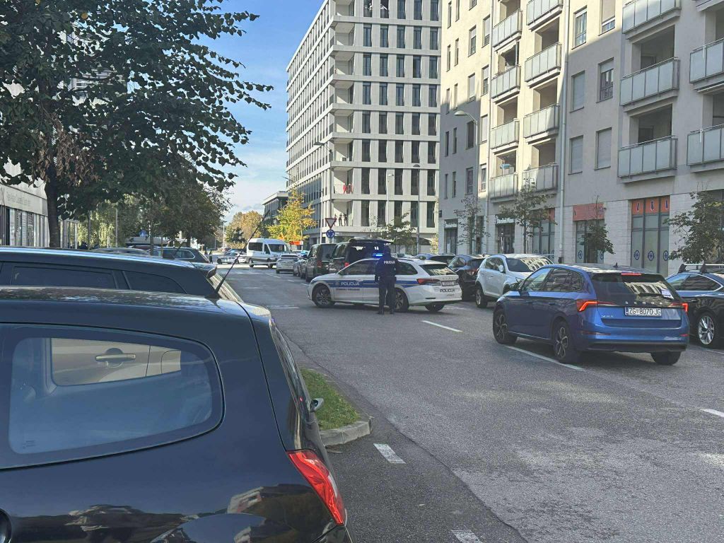 Pucnjava u Središću