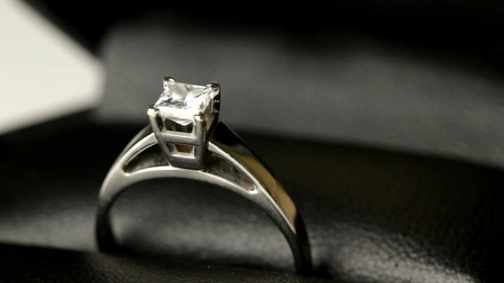 In Magazin: Nakit - 4