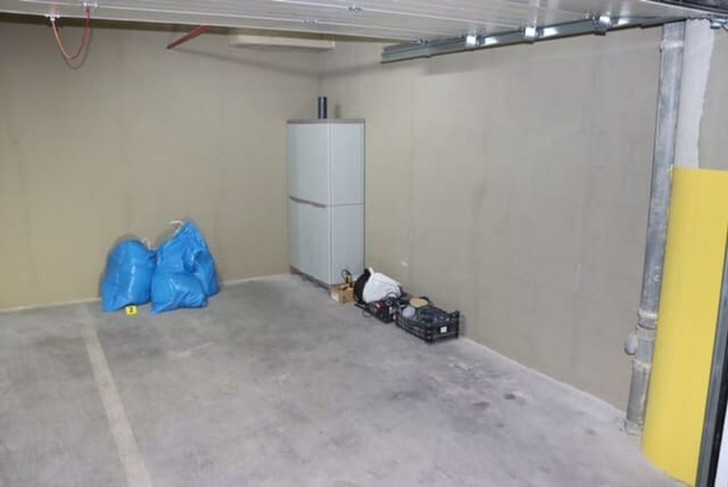 U automobilu i garaži 45-godišnjaka pronađena droga