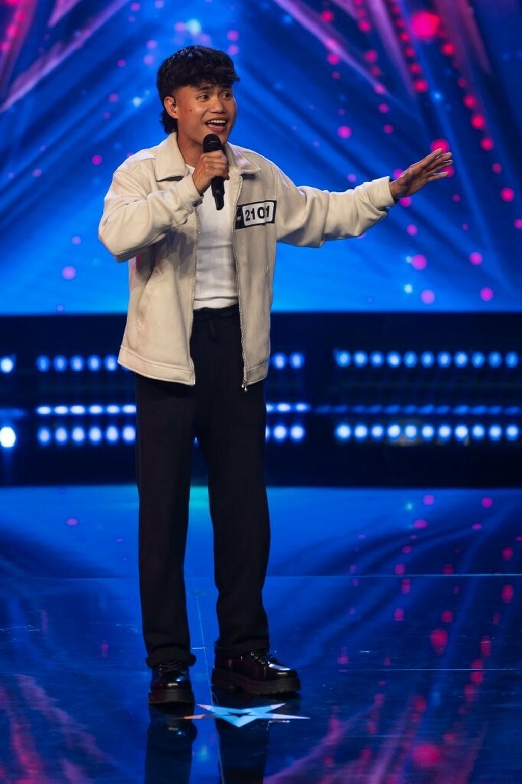 Nicolas Ypil, Supertalent - 16