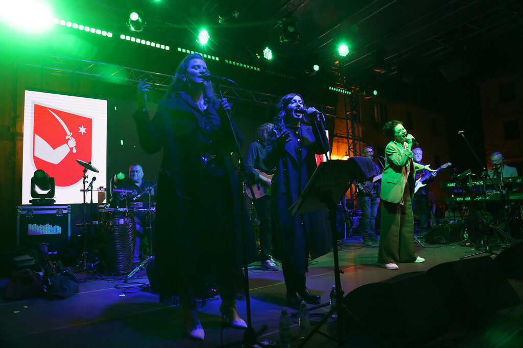 Doris Dragović održala je koncert u sklopu proslave Dana Makarske