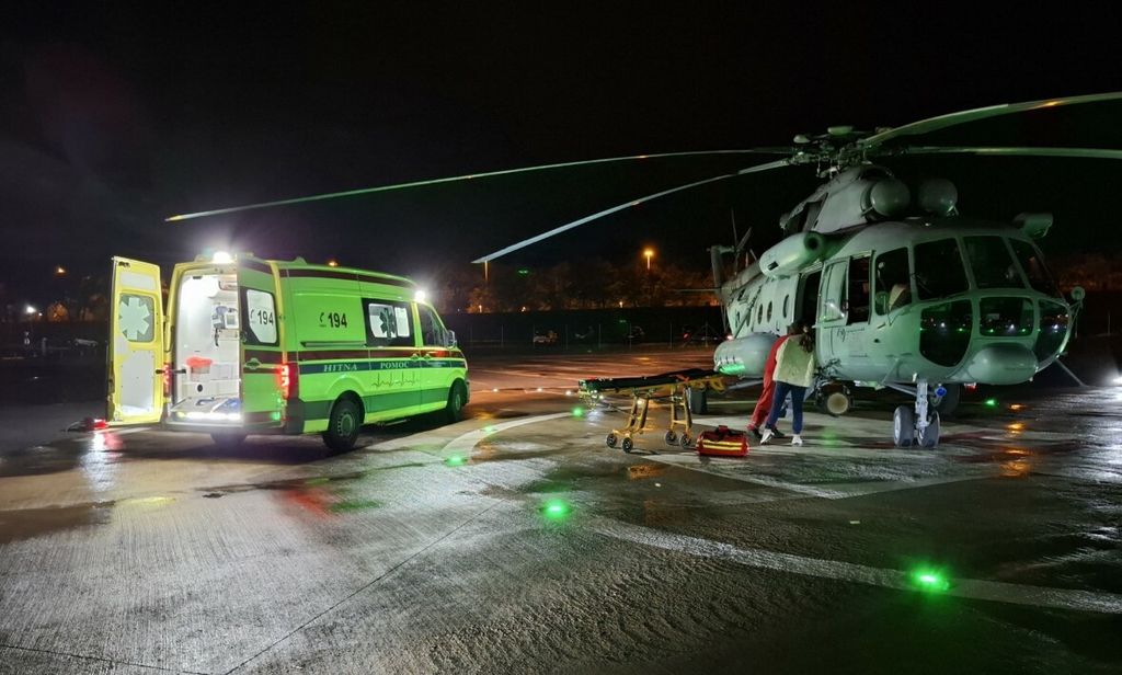 Vojni helikopteri prevezli životno ugrožene pacijente - 1