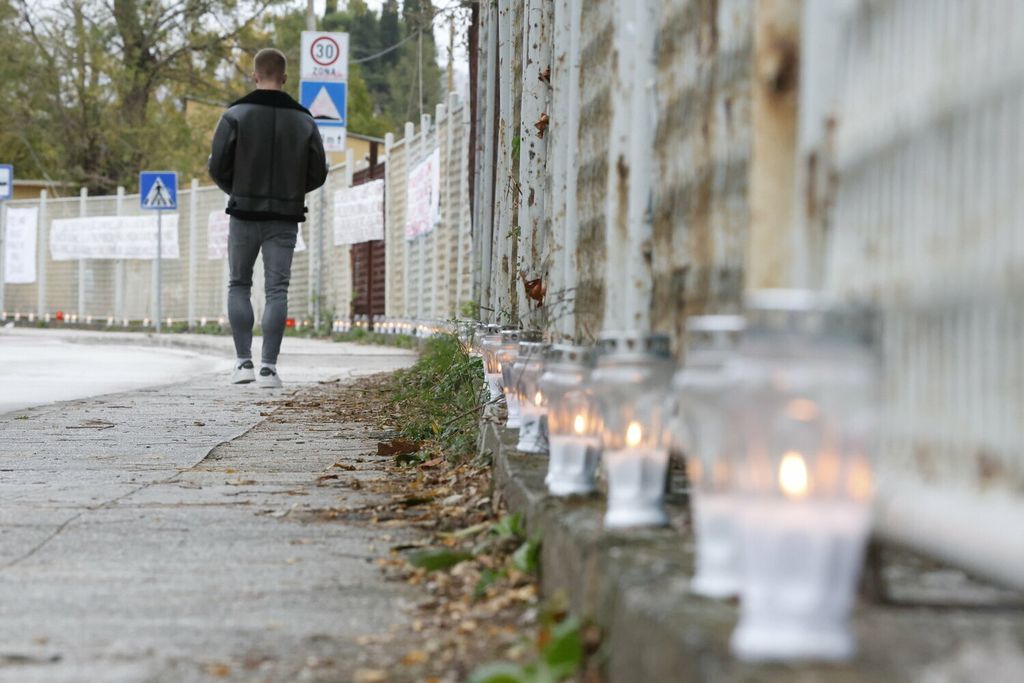 Prosvjed građana u Vranjicu zbog azbestnog otpada - 20