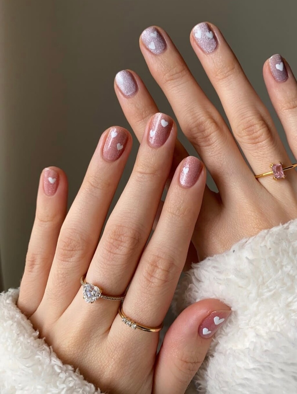 Kratki baršunasti nokti