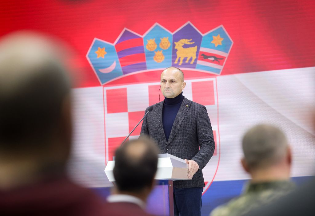 Ivan Anušić u Ukrajini