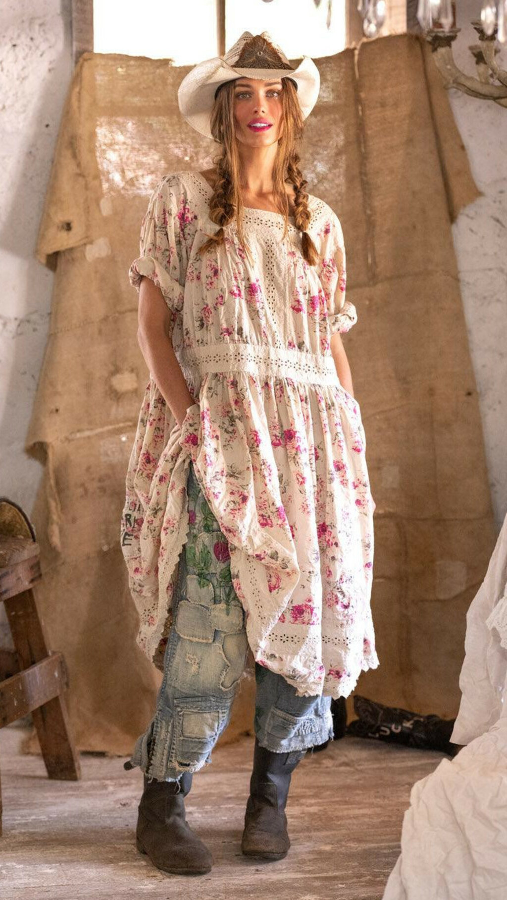 Pamela Anderson nosi haljinu brenda Magnolia Pearl, model Donby