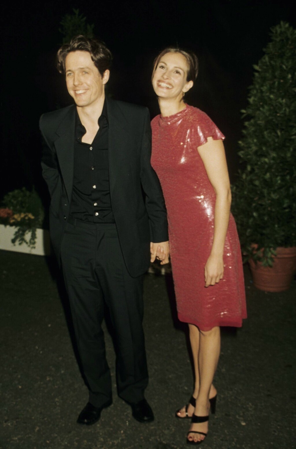 Hugh Grant i Julia Roberts na londonskoj premijeri filma Ja u ljubav vjerujem 1999.