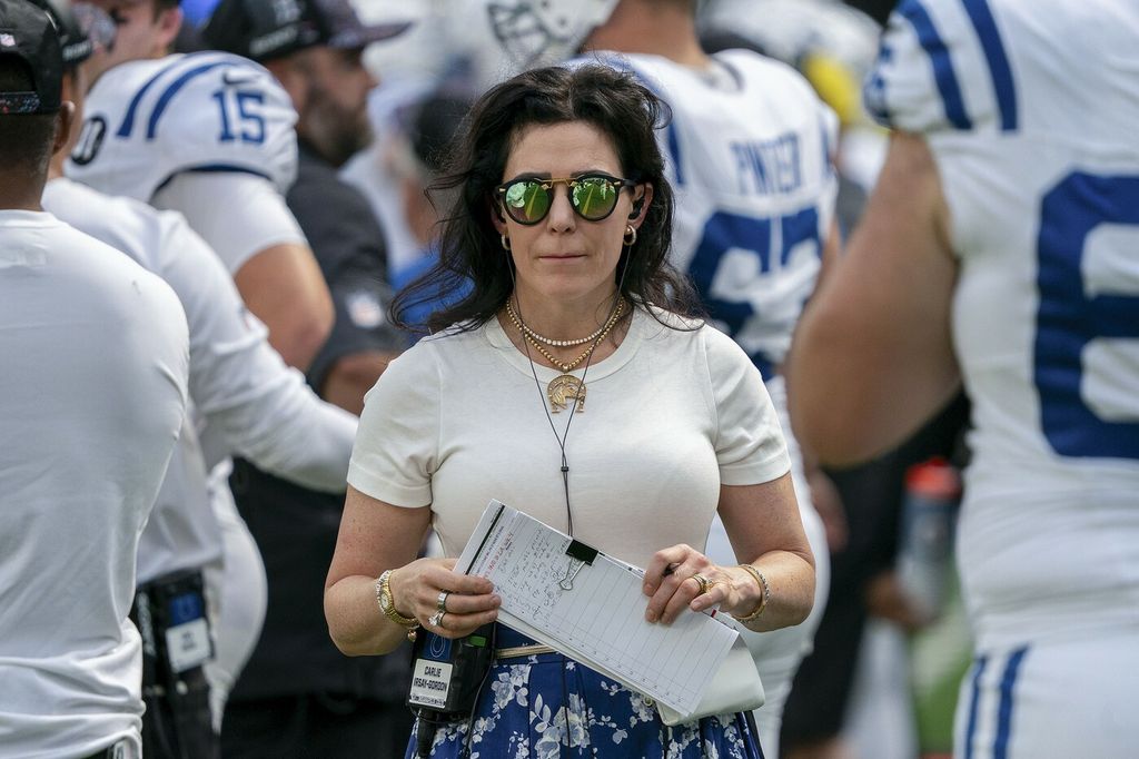 Carlie Irsay-Gordon - 1