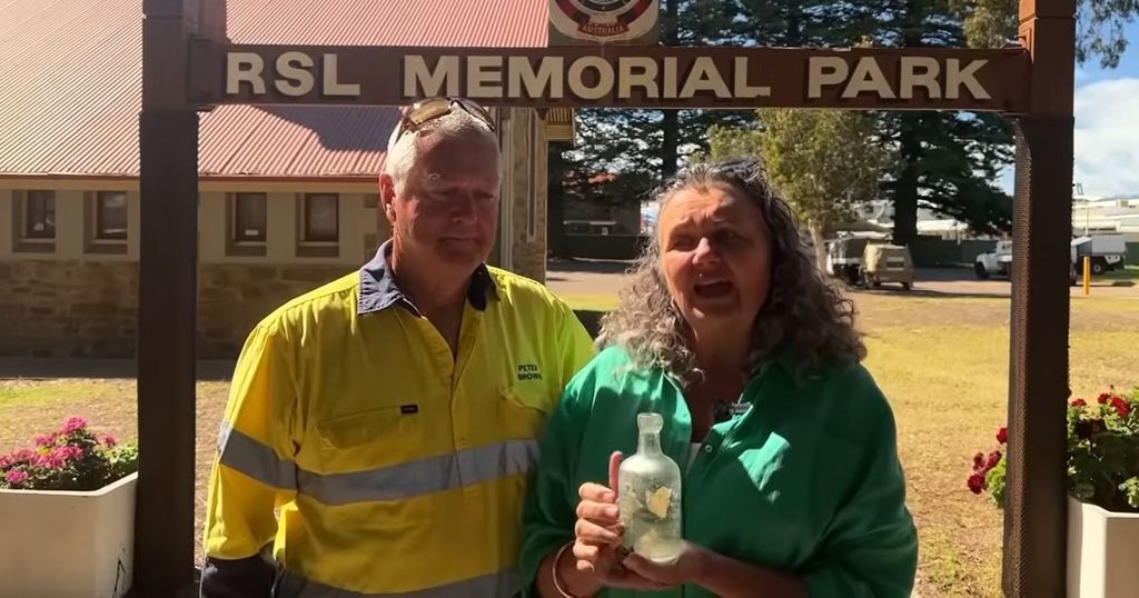 Pronađena boca i pisma u njoj